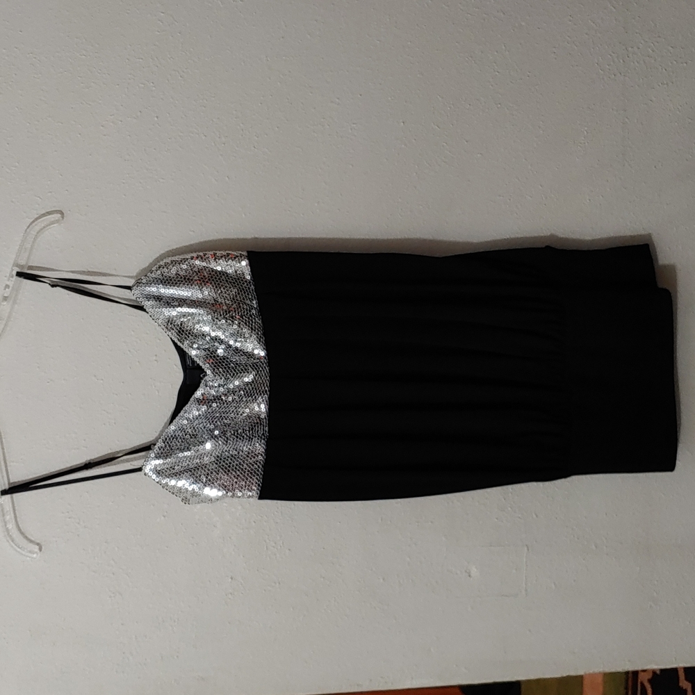 Love Tease Women's Size Large Sequined Bodice Sleeveless Dress